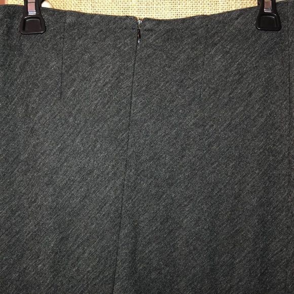 BCBGMaxAzria Long Gray Maxi Skirt Size Small - Picture 4 of 4